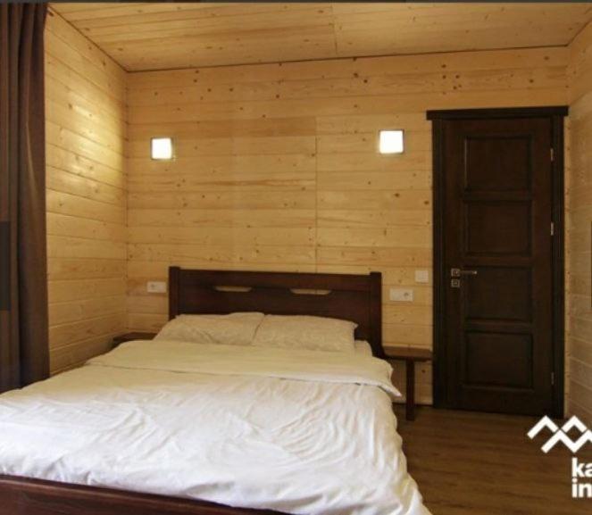 Гірка Hotel Skole Buitenkant foto