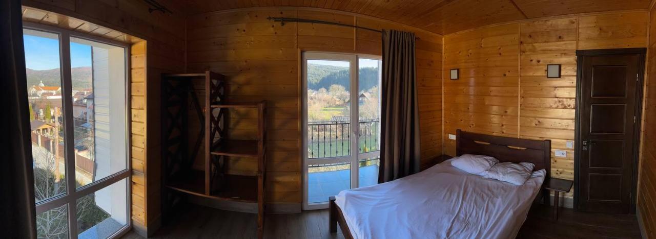 Гірка Hotel Skole Buitenkant foto